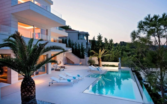 Villa Neptun CFH in Selca