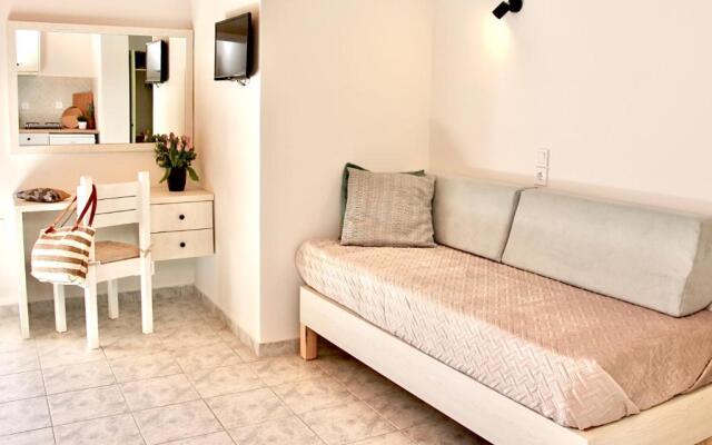 Comfy Loft at Regina Apartments