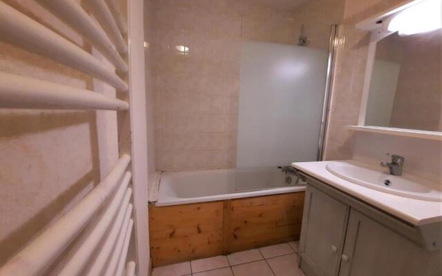 Appartement Les Menuires, 4 pièces, 10 personnes - FR-1-452-92