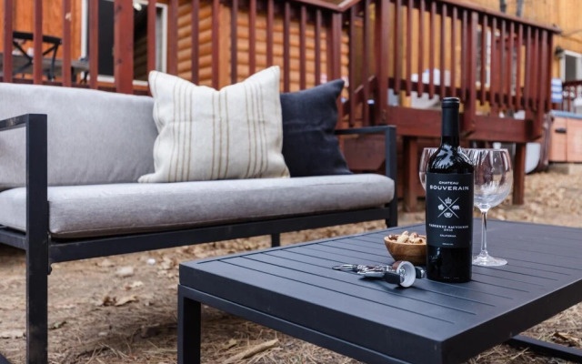 Summit Cabin 1 - Jumper