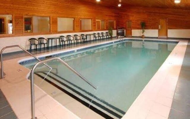 The Pinewood Lodge