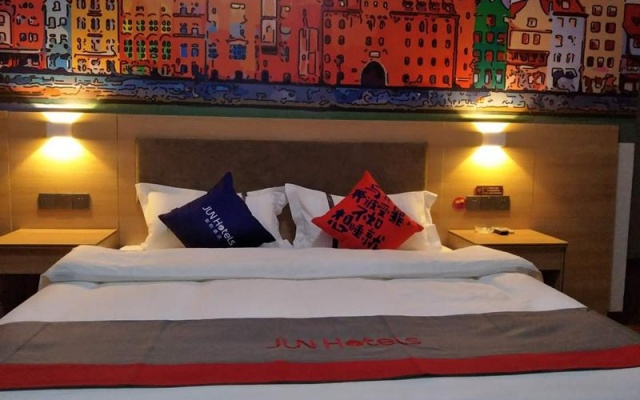 Jun Hotel Inner Mongolia Tongliao Kerchin District North Railway Station Square – Guest Rooms – Tongliao