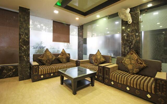 Hotel Lotus Palace