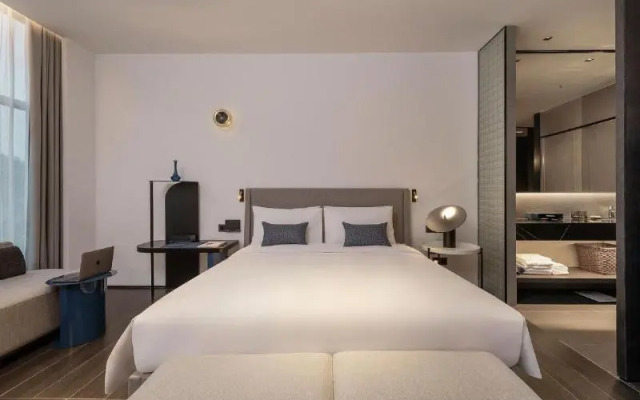 Shenzhen Bay Hua Hotel