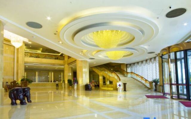 Dongfu Hotel (Guangzhou Huadu Plaza Cultural Tourism City)