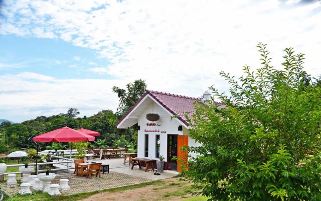 Baan Chomdoi Resort