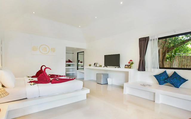 Crystal Bay Yacht Club