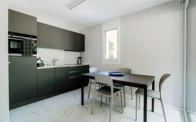 White Studio 8 - New Opening