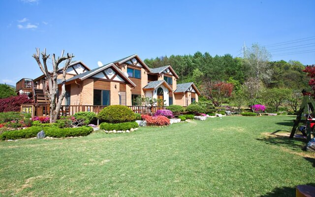 Yangpyeong Sigyekkot Pension