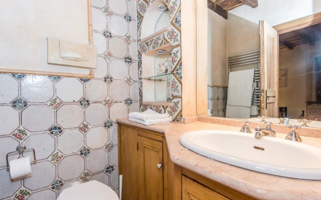 RSH Elegant Large Apartment Piazza Navona