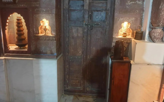 Raj Mandir Boutique Home Stay