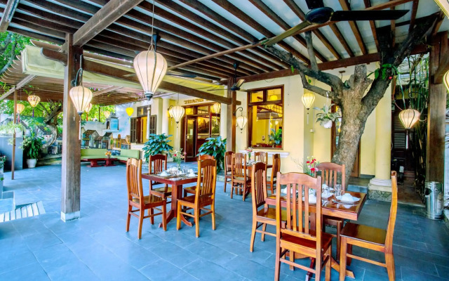 Thanh Van 1 Hotel