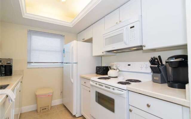 Sunset Terrace 109
