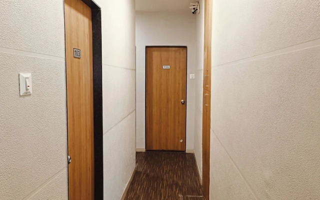 Hotel Apple Palace Surat