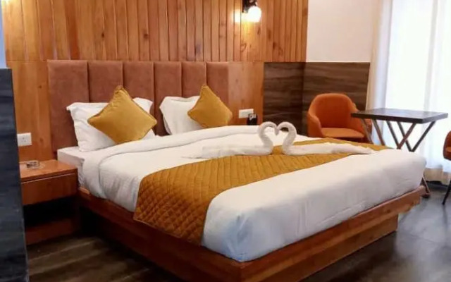 The Aesthetic Hotel & Restaurant