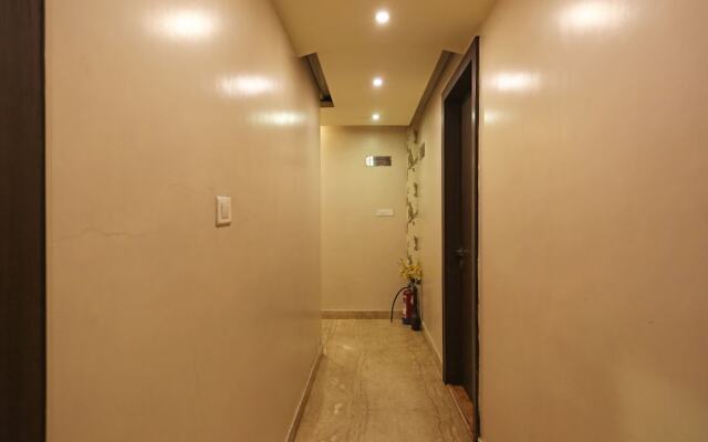 OYO 1807 Hotel Platinum Inn