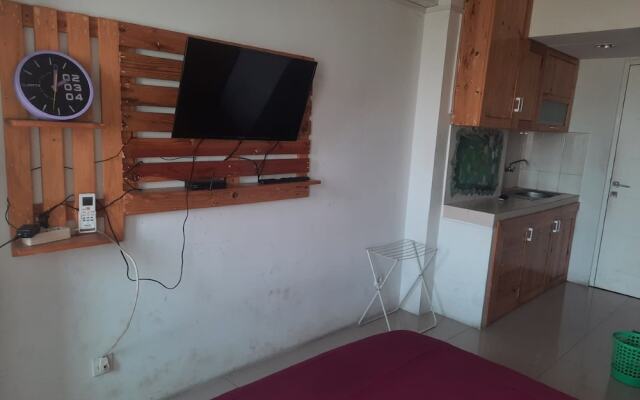 OYO Life 93140 Apartment Grand Sentraland By Fahri