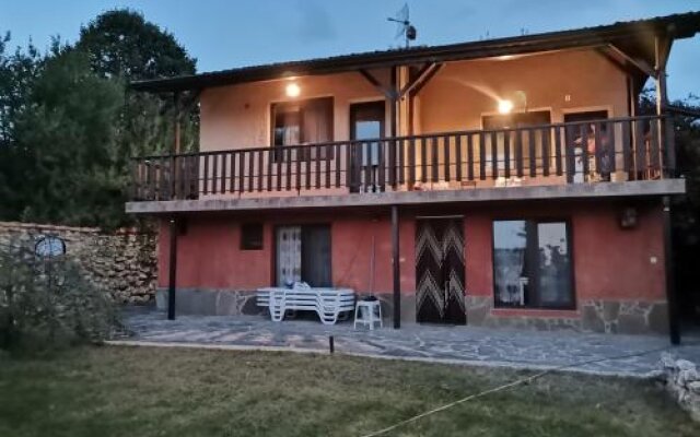 Guest House Villa Penchevi