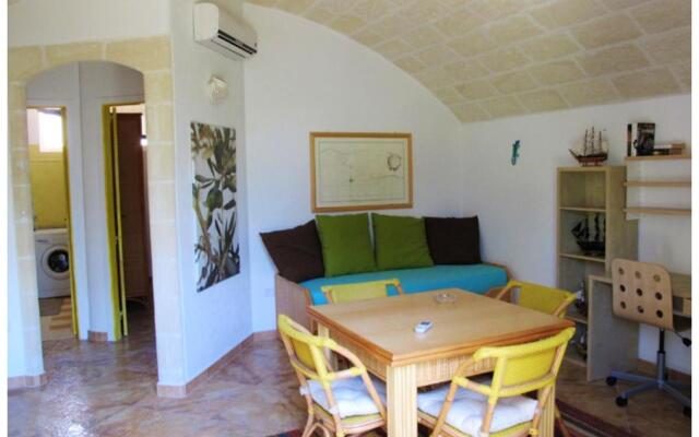 Apartment with 2 bedrooms in Campomarino with wonderful sea view shared pool enclosed garden 500 m from the beach