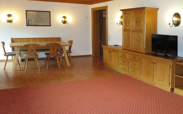 Schuler St Anton am Arlberg