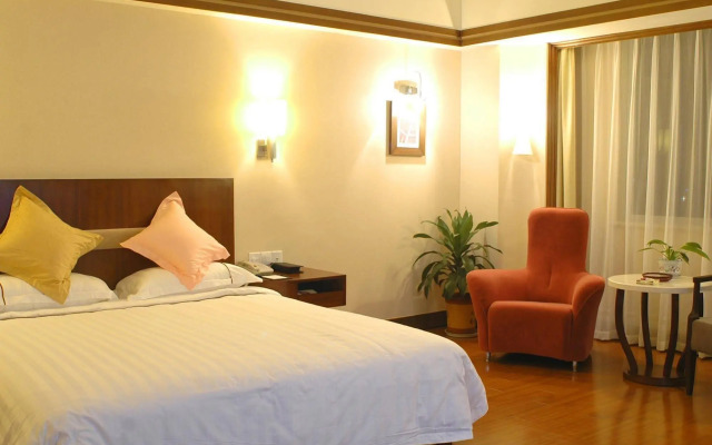 Meahood Hi-Thai Hotel
