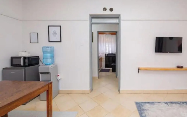 Lux Suites Bida Furnished Apartments