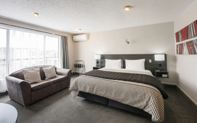 Strathern Motor Lodge