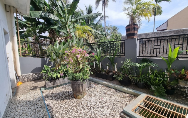 SPOT ON 93367 Wisma Sidosari Syariah