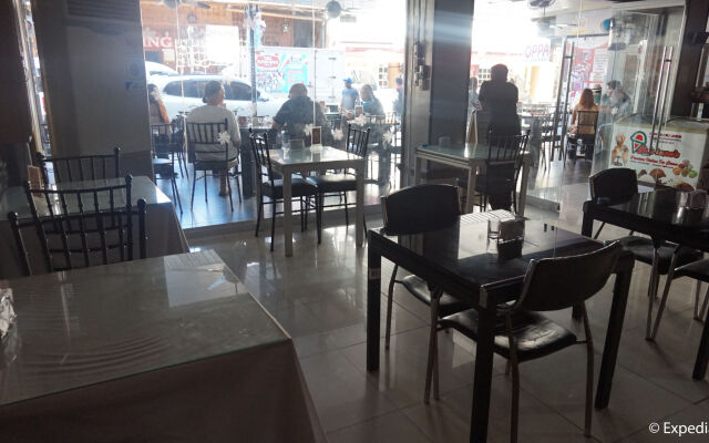 Grand Central Hotel and Restaurant