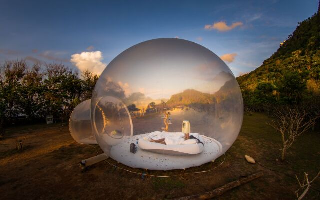 BubbleHotelBali - Glamping