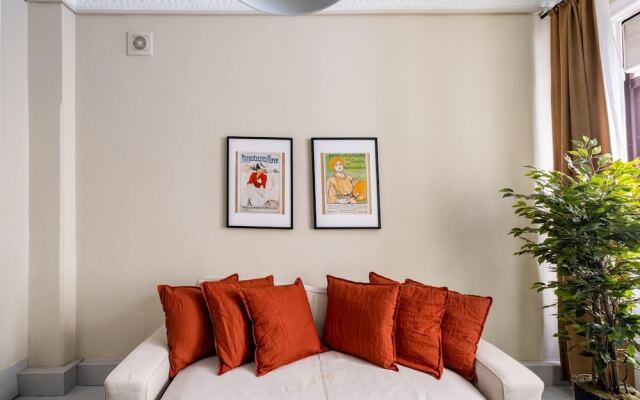 Modern Flat With Central Location in Beyoglu