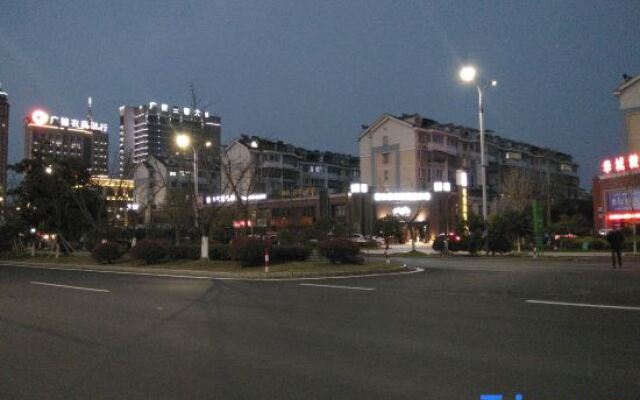Zizhu Xintiandi Hotel