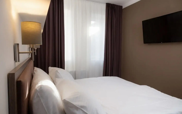 SKY Hotel Prague