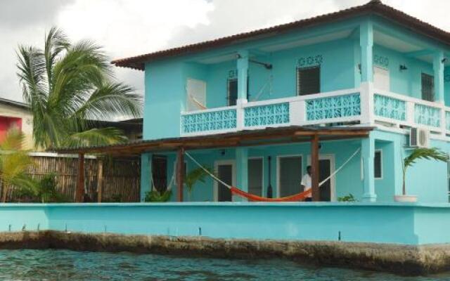 Casa Del Rayo Verde Hotelito Solidario