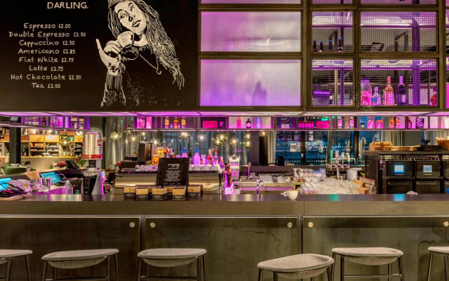 MOXY London Heathrow Airport