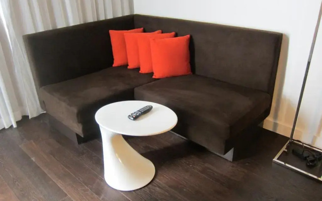 1 Hotel Toronto
