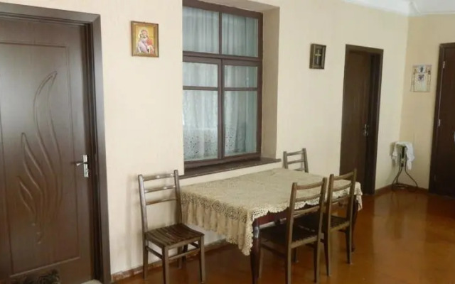 Sofa Guest House