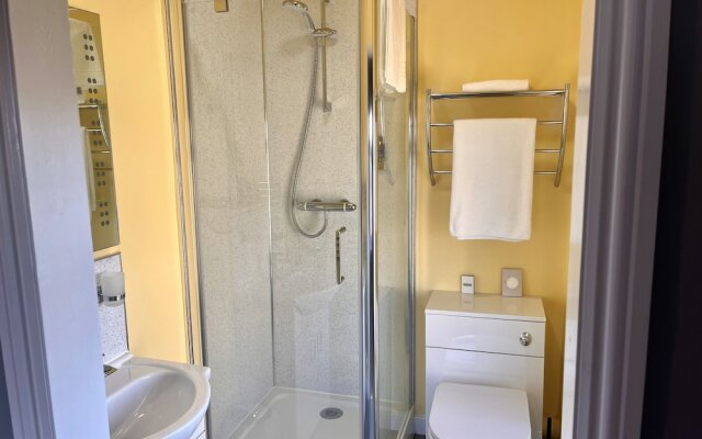 HK Rooms - Self Catering Serviced Rooms