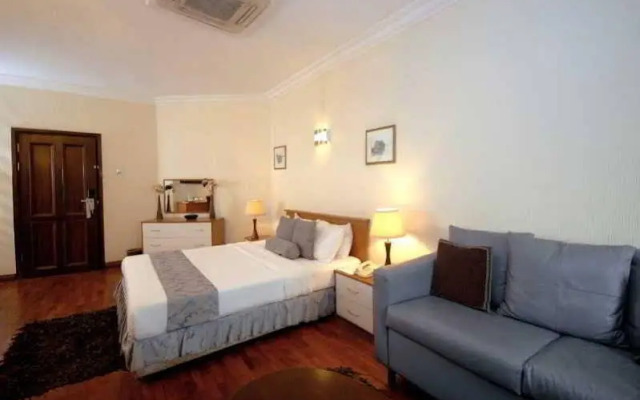 Planet One Hotel & Wellness