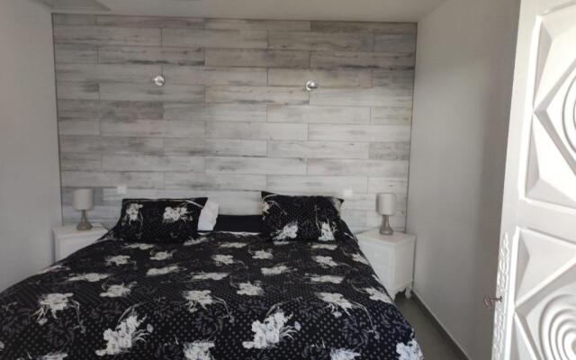 Appartements les mimosas & piscine