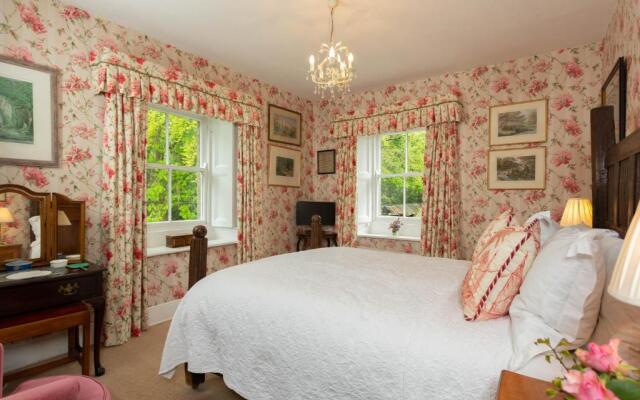 Ingram House Bed & Breakfast