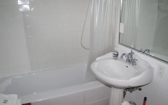 Monroe House Executive Suites