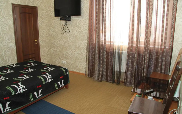 Дворик на Ямской