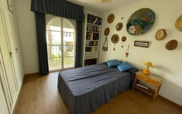 Spacious House w/ Private Pool Next to Golf Club
