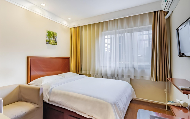 GreenTree Inn Beijing Guangmingqiao Express Apartment Hotel – Guest Rooms – Beijing