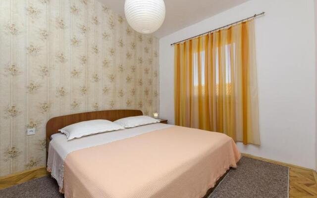 Neda - 150 M from pebble beach - A1(6)