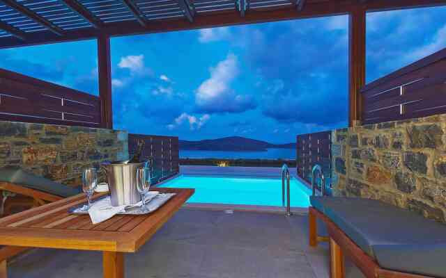 Royal Marmin Bay Boutique & Art Hotel - Adults Only