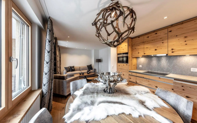 Unique Alpic style apartment in the heart of Davos