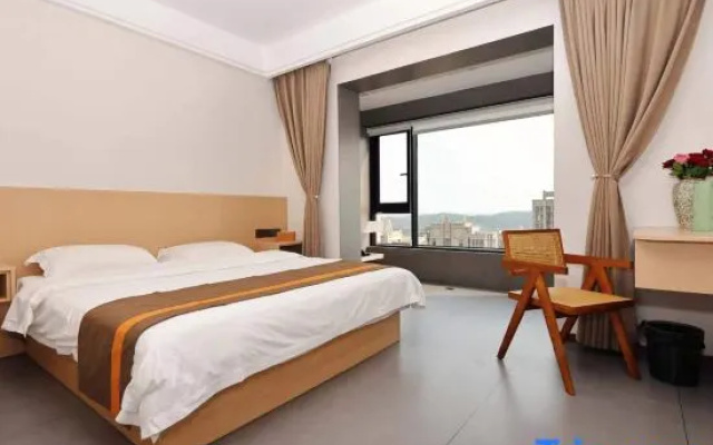 The Bund NO.2 Residential Accommodation