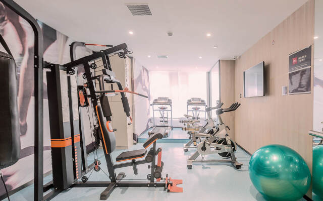 ibis Zhengzhou Longhai Road